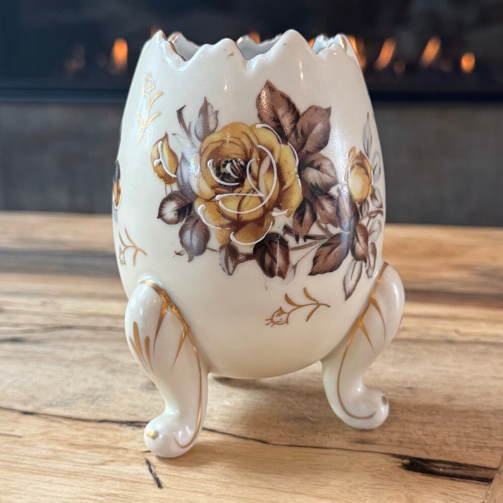 Vintage 1962 Napco C3199/M Cracked Egg Vase Footed Yellow Rose Porcelain 5"